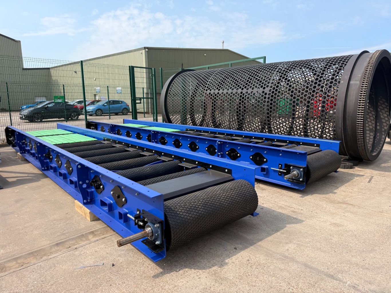 Heavy duty conveyor