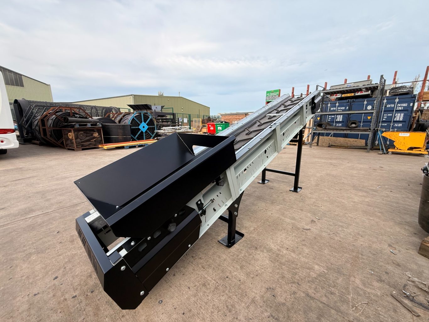 contractor conveyor construction